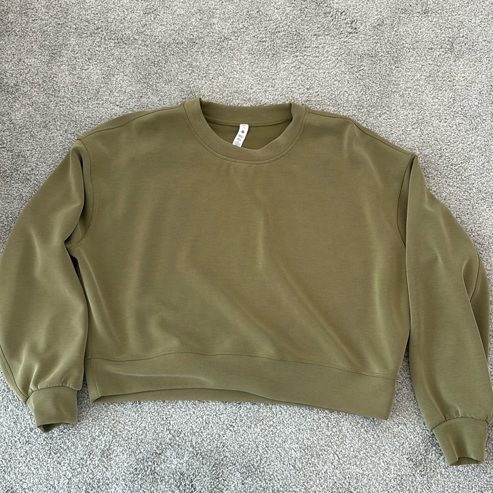 lululemon soft stream sweatshirt